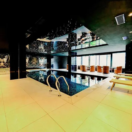 アパート Super Centre アランヤ